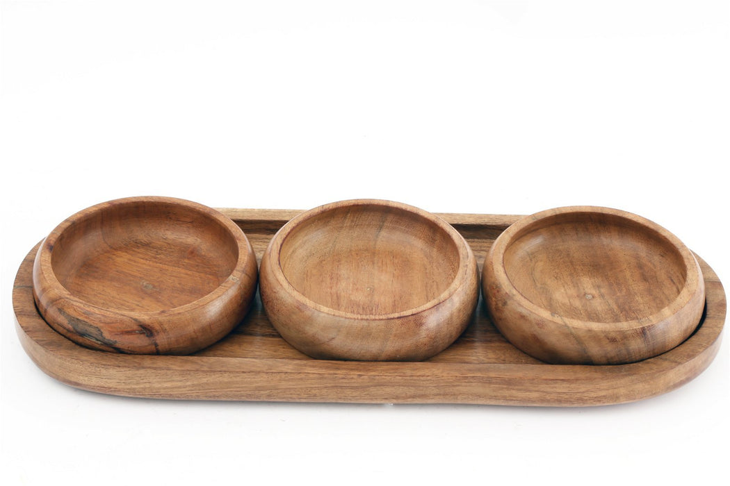 Wood | Set Of Three Bowls On Wooden Tray