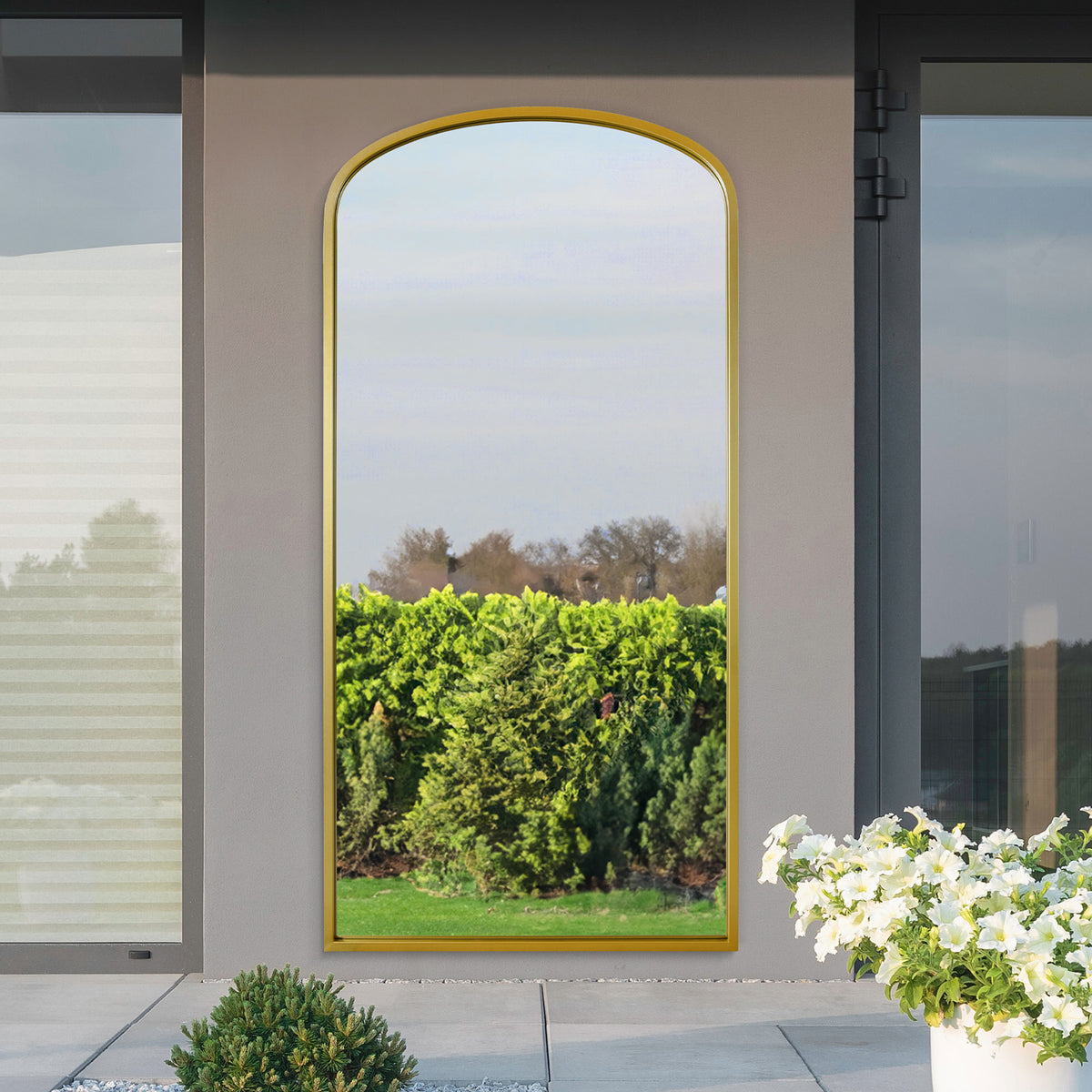 WVH®| The Arch Wide | Metal Frame Leaner and Wall-Mountable Mirrors