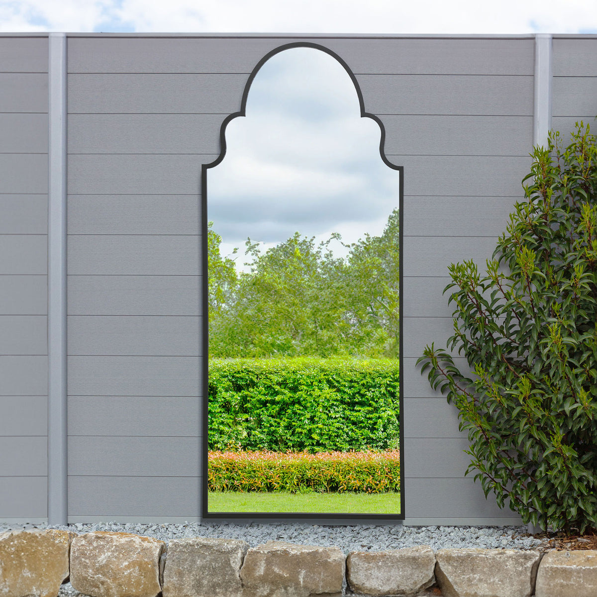 WVH® | The Arch Elegant | Metal Frame Leaner and Wall-Mountable Mirrors