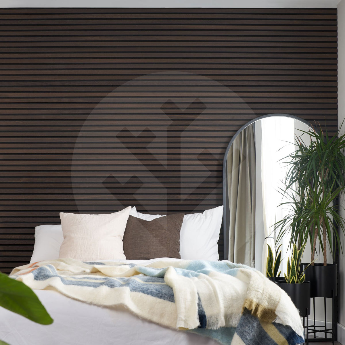 WVH® | The Arch | Metal Frame Leaner and Wall-Mountable Mirrors