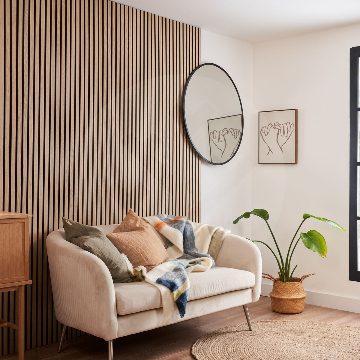 WVH® | The Industrial Round | Wall-Mountable Mirrors