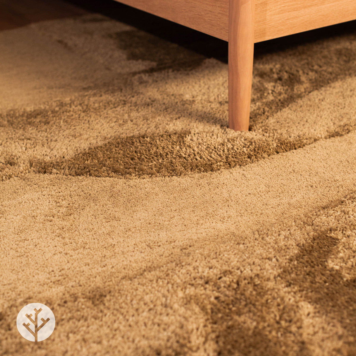 Curvva Green Luxury Rug | WVH®