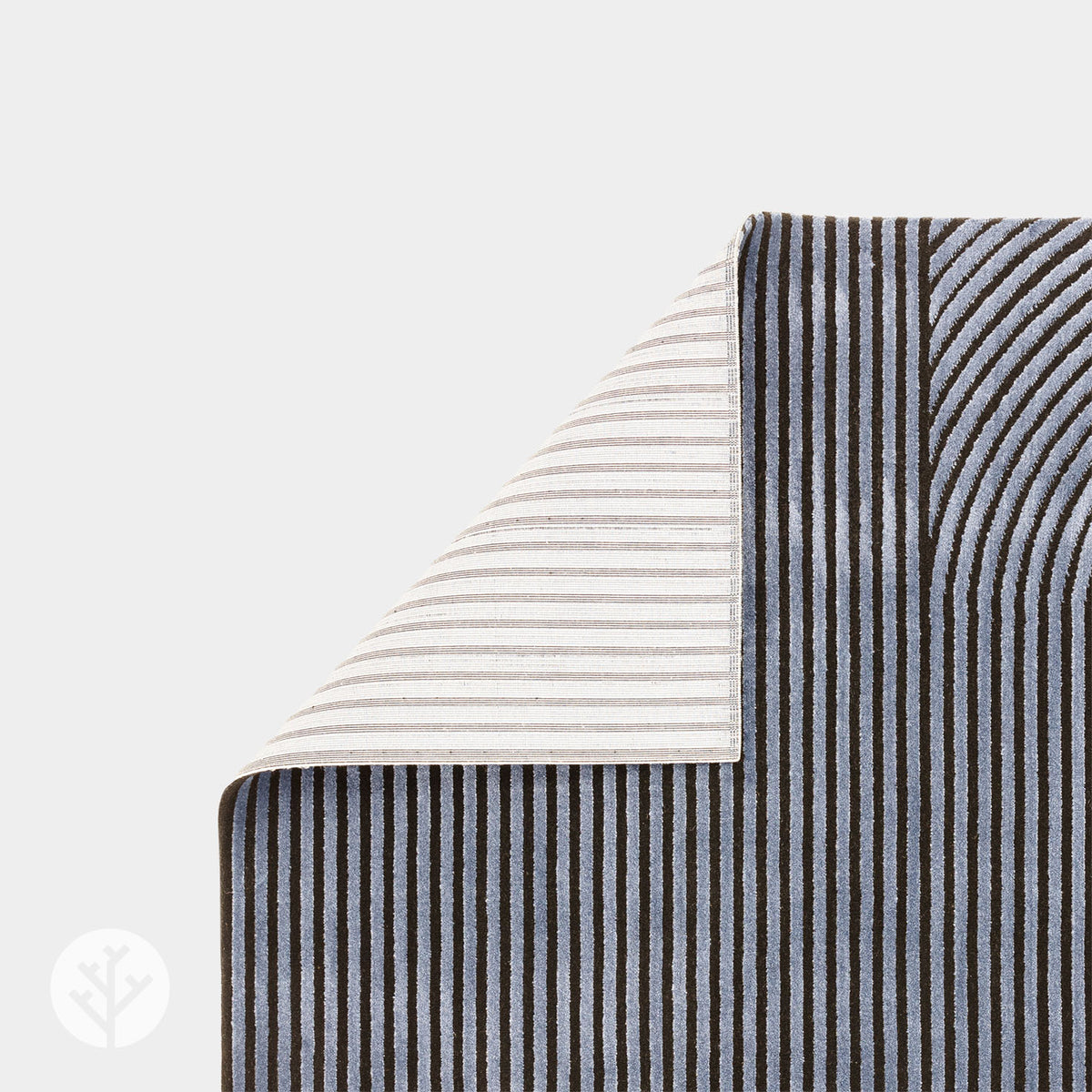 Urban Shape Black and Navy Luxury Rug | WVH®