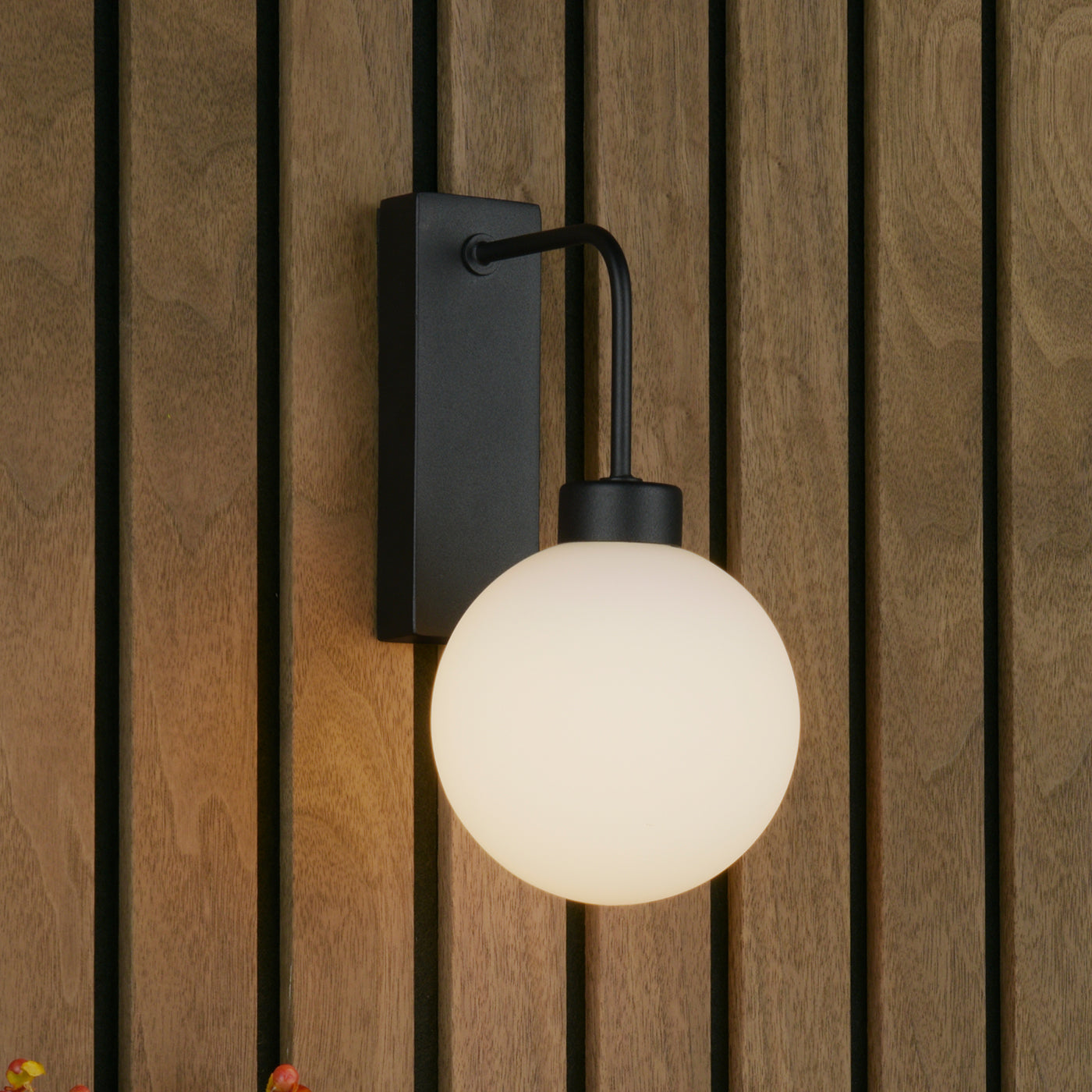 Acupanel® Glow Orb Wall-Mounted Rechargeable Lighting