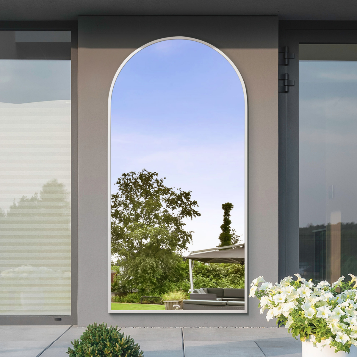 WVH® | The Arch | Metal Frame Leaner and Wall-Mountable Mirrors