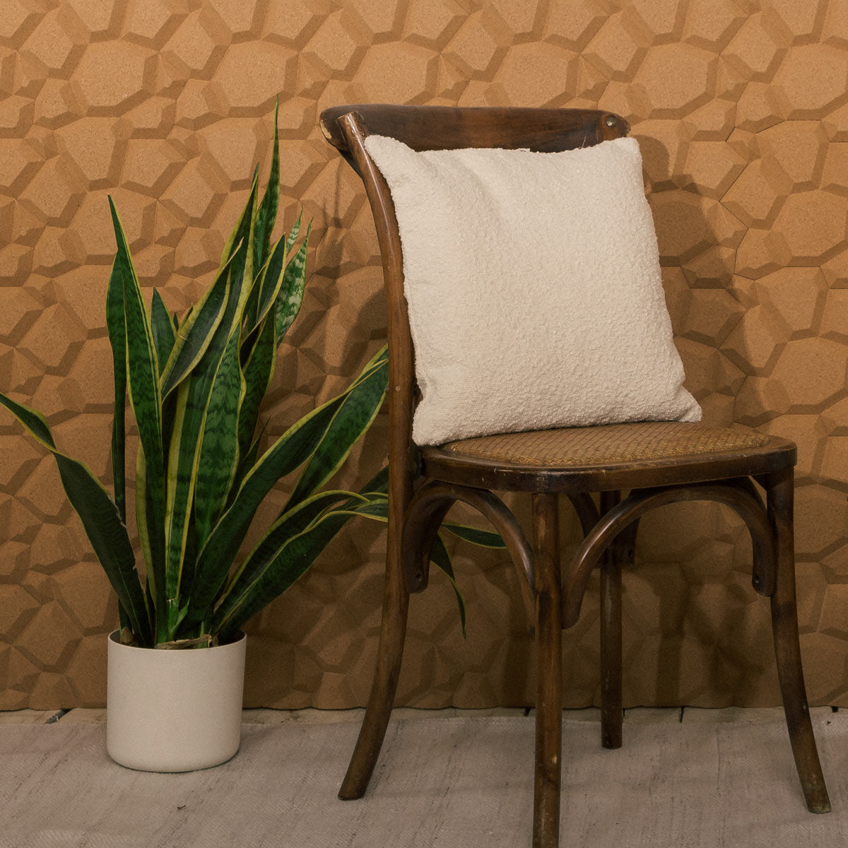 Muratto® Organic "Beehive Natural" Honeycomb Pattern Luxury Cork Wall Tiles