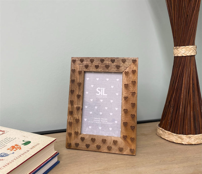 Classic Wood | Photo Frame With Hearts