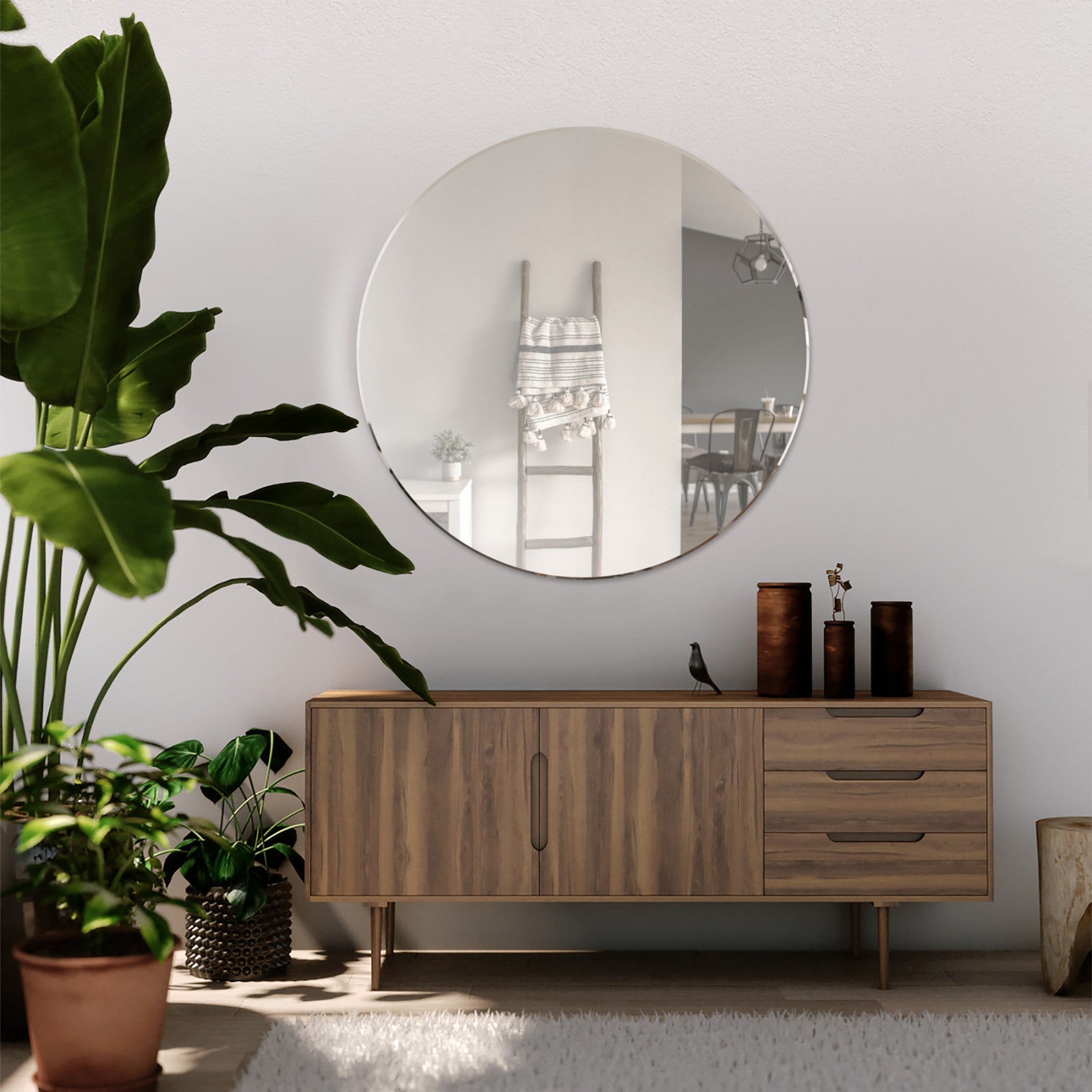 WVH® | The Frameless Round | Wall-Mountable Mirrors