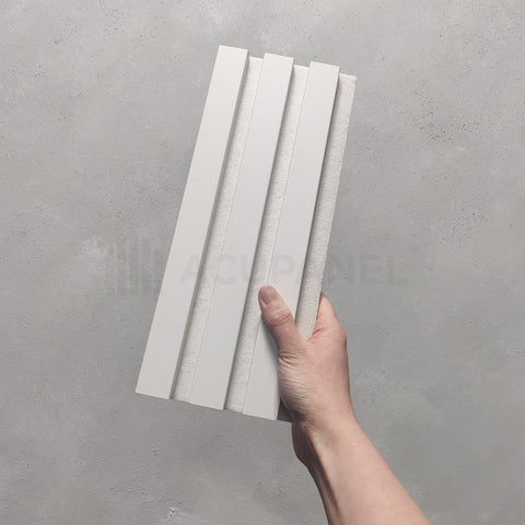 White (Wrapped) swatch